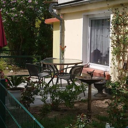 Ferienwohnung Neuensien Sellin  Bagian luar foto