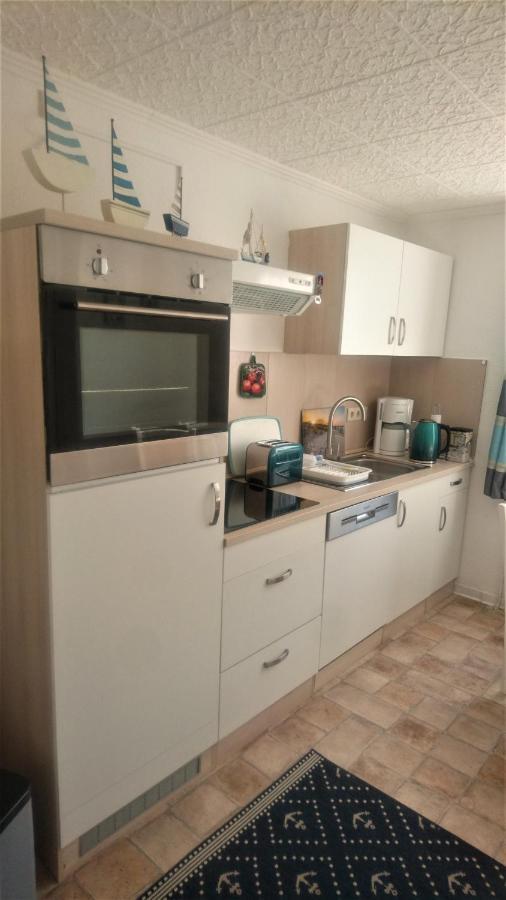 Ferienwohnung Neuensien Sellin  Bagian luar foto