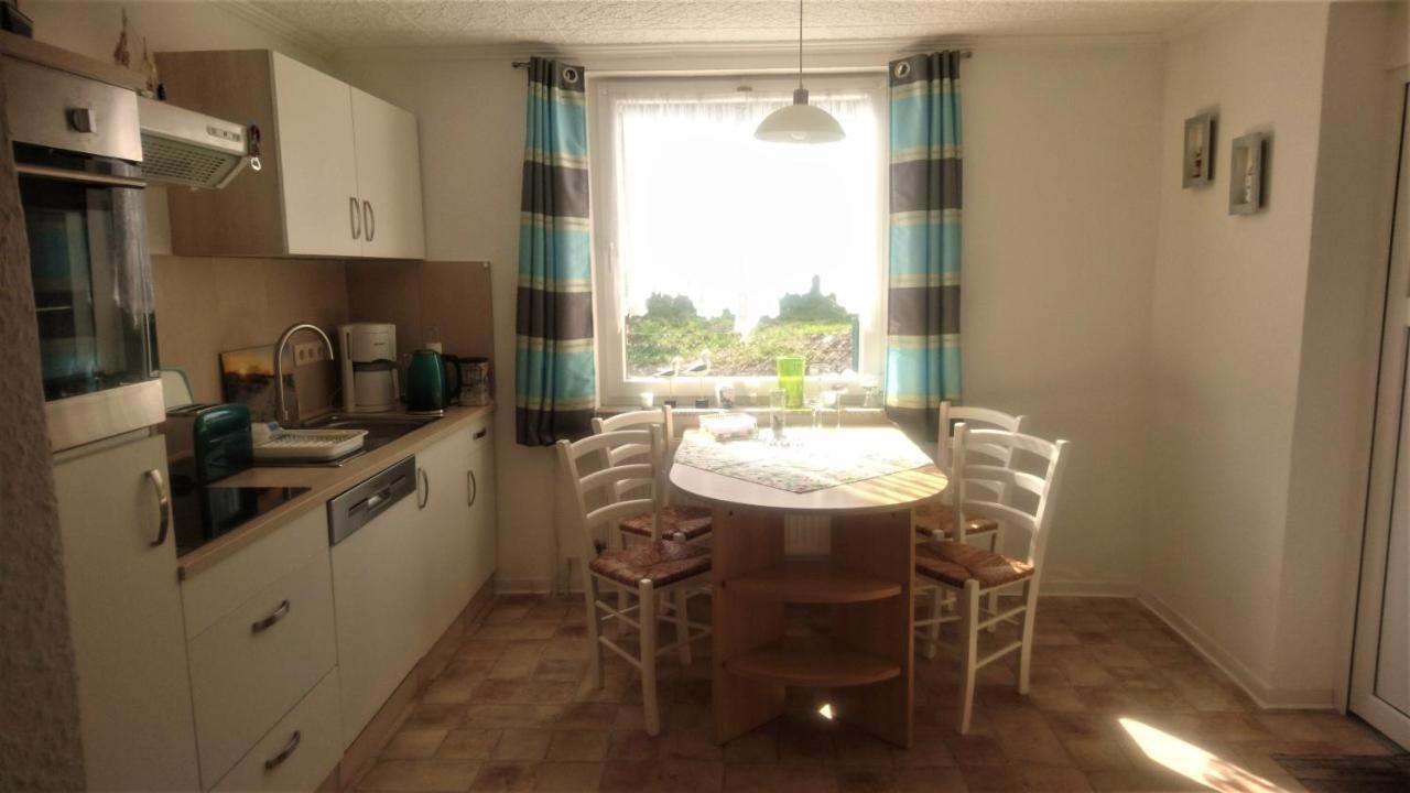 Ferienwohnung Neuensien Sellin  Bagian luar foto