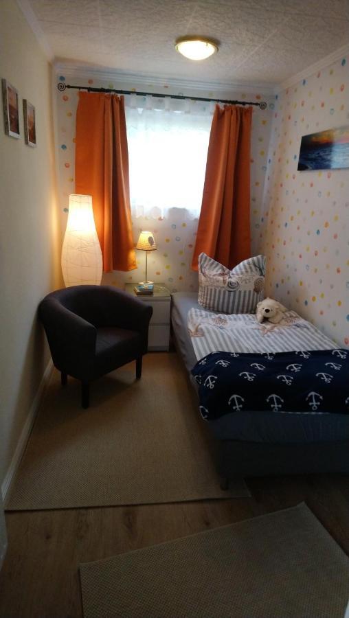 Ferienwohnung Neuensien Sellin  Bagian luar foto